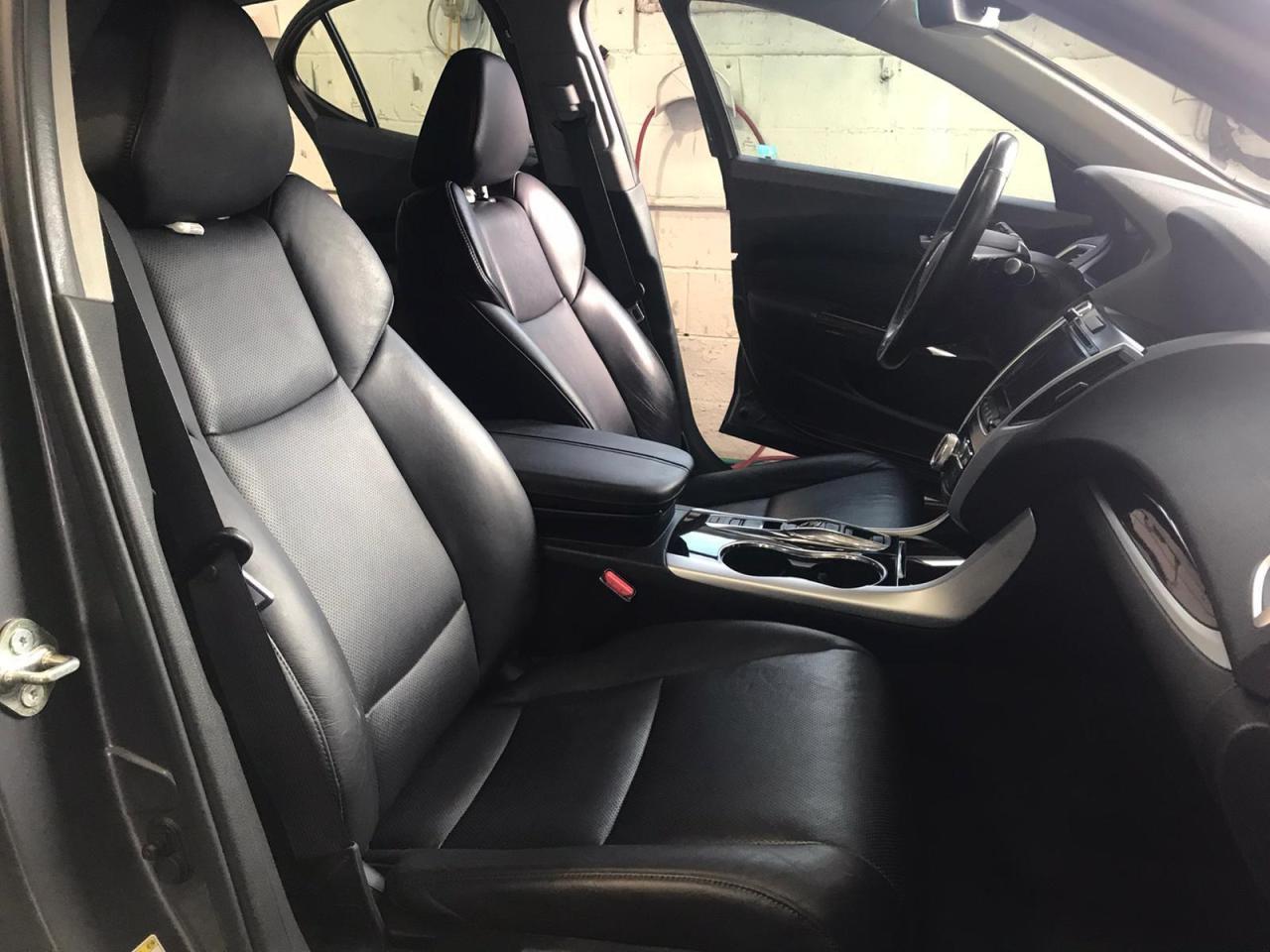 2017 Acura TLX V6 TECH-SH ALL-WHEEL-DRIVE - Photo #7