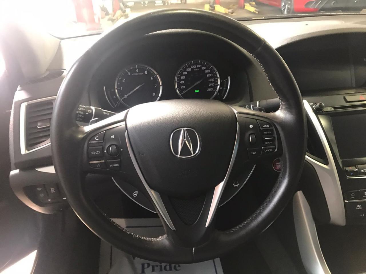 2017 Acura TLX V6 TECH-SH ALL-WHEEL-DRIVE - Photo #9