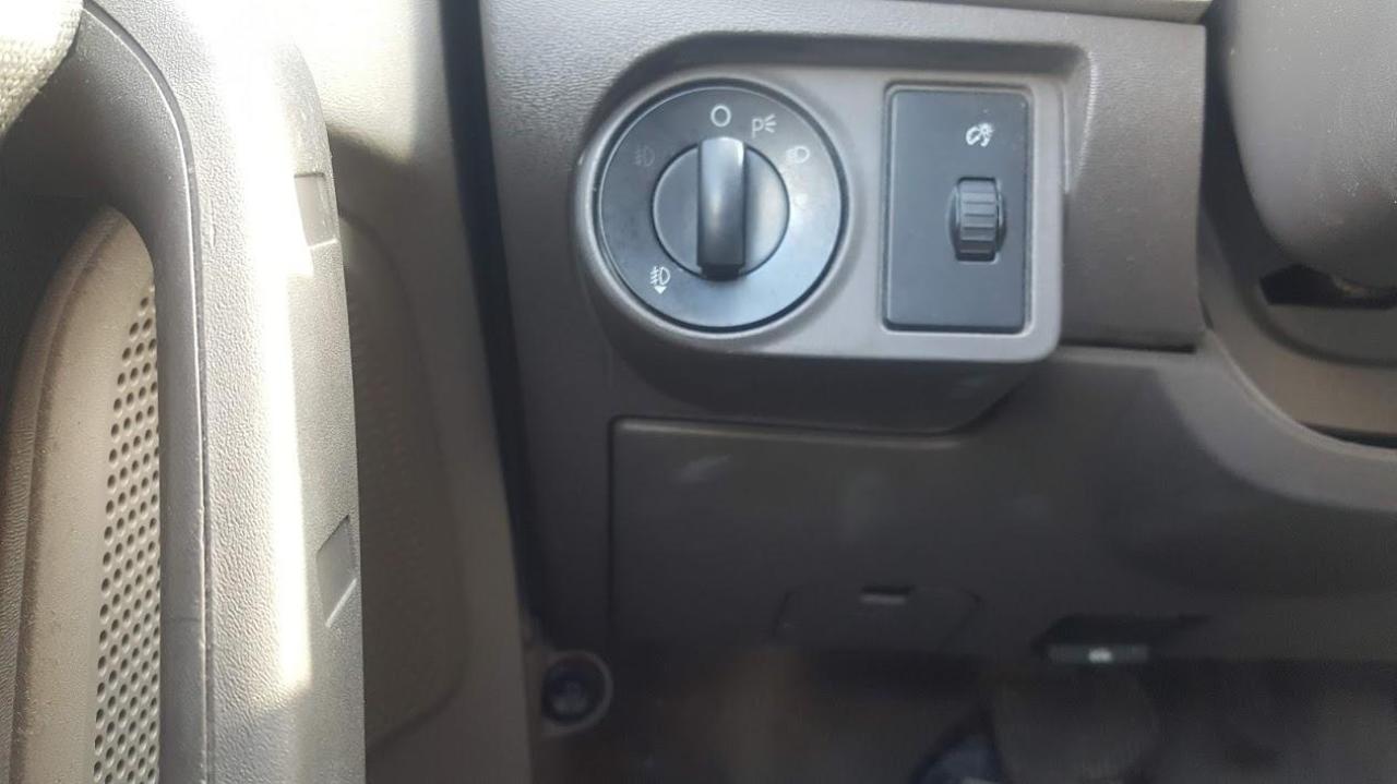 2010 Ford Focus SE Photo