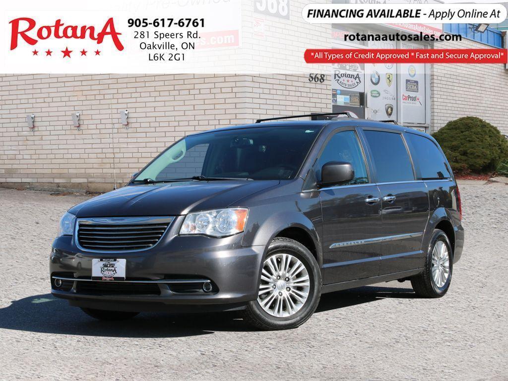 2015 Chrysler Town & Country Touring w/Navi_DVD_Sunroof_Leather - Photo #1