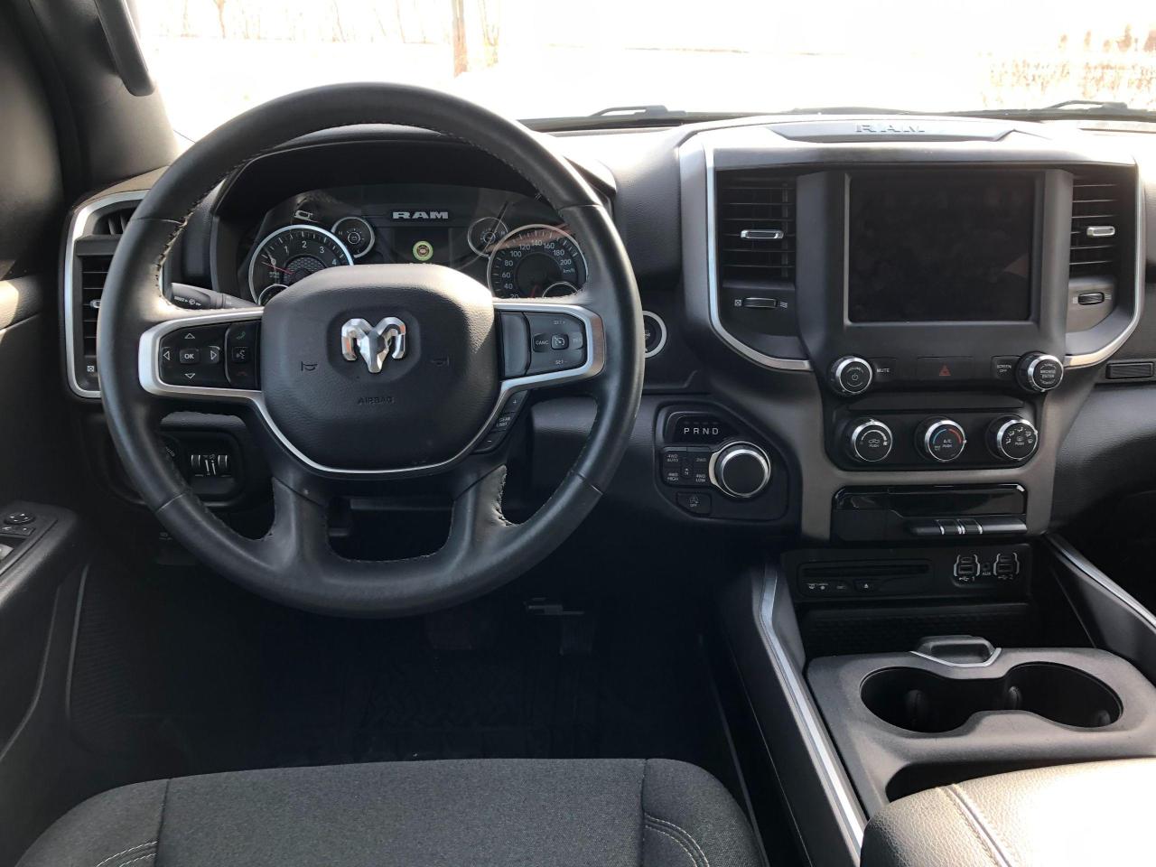 2019 RAM 1500 CREW CAB 4X4 BIG HORN - Photo #13