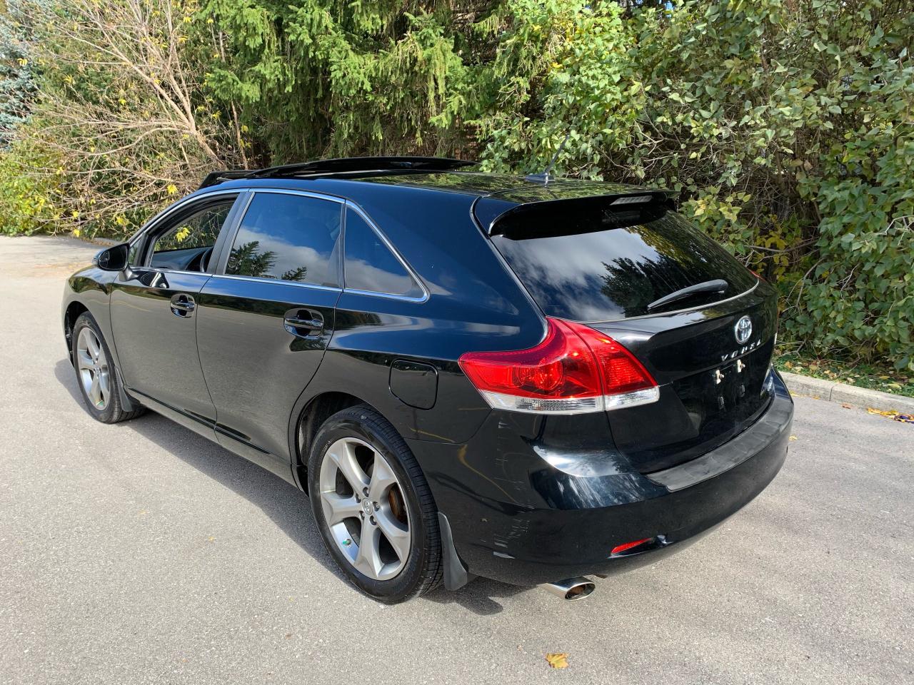 2016 Toyota Venza XLE-ALL WHEEL DRIVE V6 -1 OWNER! NO CLAIMS! - Photo #6