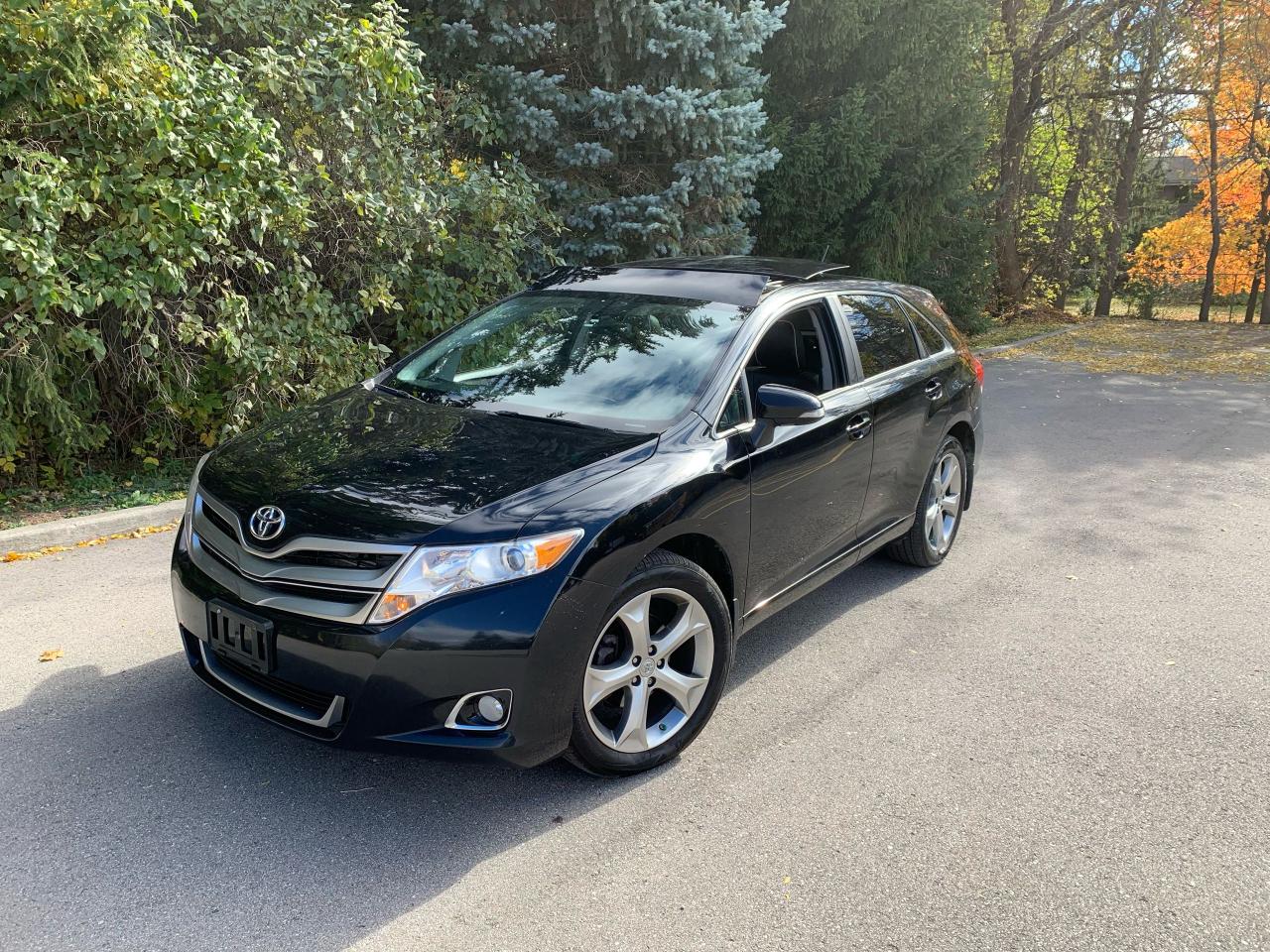 2016 Toyota Venza XLE-ALL WHEEL DRIVE V6 -1 OWNER! NO CLAIMS! Photo3