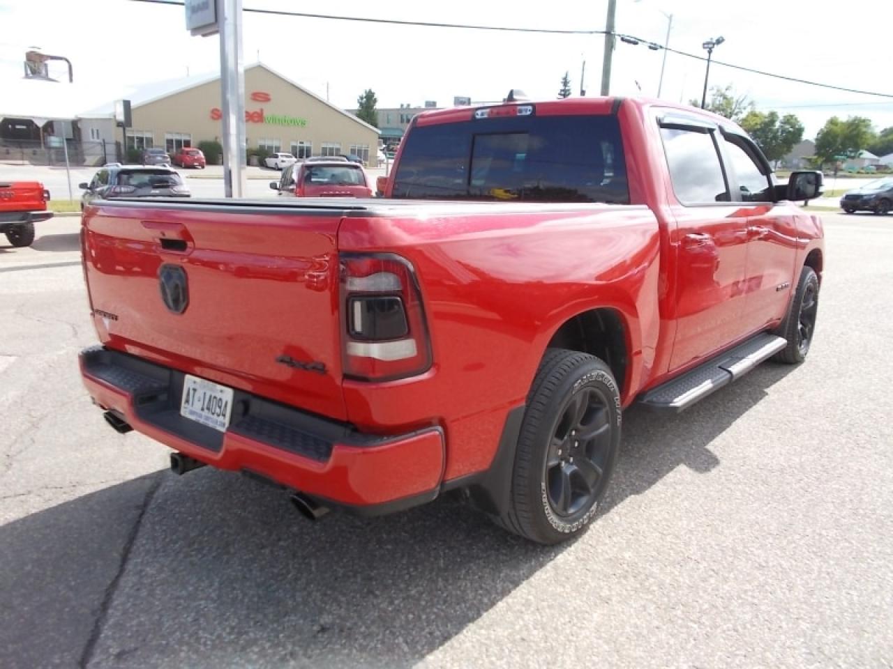 2021 RAM 1500 SPORT Photo3