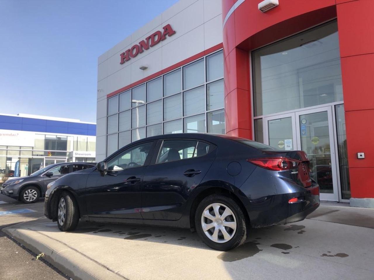 2018 Mazda MAZDA3 GX Photo