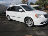 Used 2014 Chrysler Town & Country TOURING for sale in Mississauga, ON