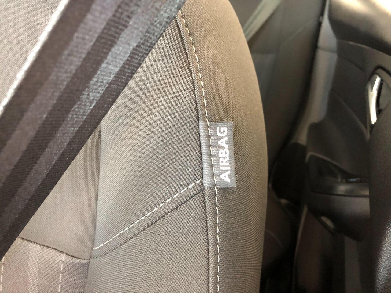 2016 Ford Focus SE+Camera+Heated Seats & Steering+AC+ACCIDENT FREE - Photo #43
