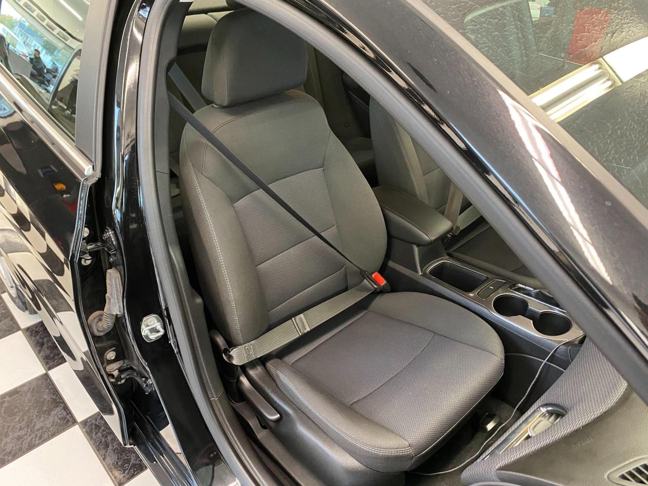 2018 Chevrolet Cruze LT+Apple Play+Camera+Bluetooth+ACCIDENT FREE - Photo #22