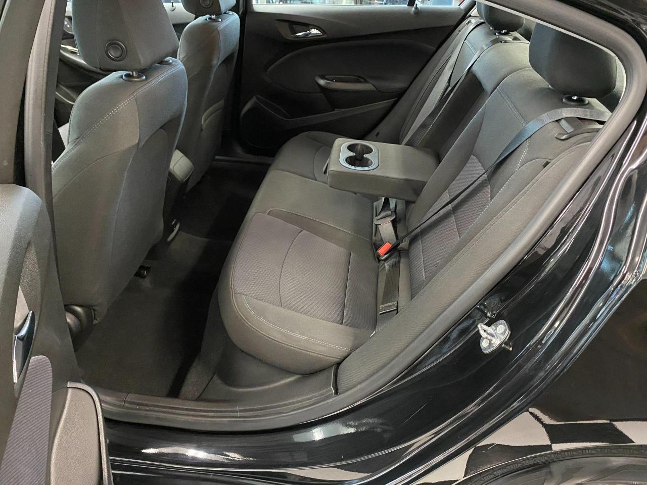 2018 Chevrolet Cruze LT+Apple Play+Camera+Bluetooth+ACCIDENT FREE - Photo #23