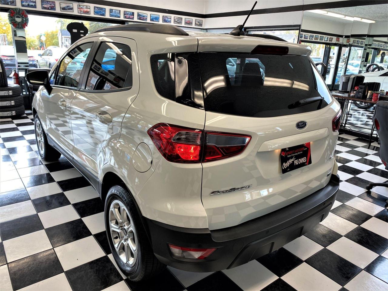 2018 Ford EcoSport SE+Apple Play+Heated Seats+Sunroof+ACCIDENT FREE - Photo #2