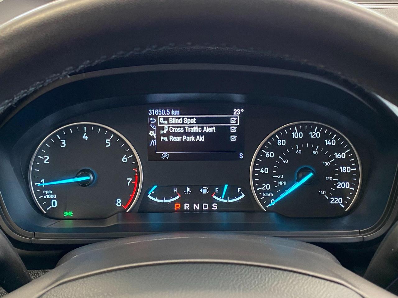 2018 Ford EcoSport SE+Apple Play+Heated Seats+Sunroof+ACCIDENT FREE - Photo #17