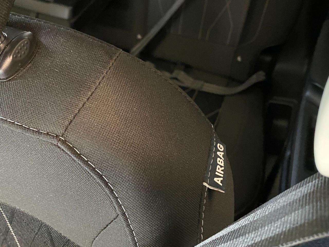 2018 Ford EcoSport SE+Apple Play+Heated Seats+Sunroof+ACCIDENT FREE - Photo #44
