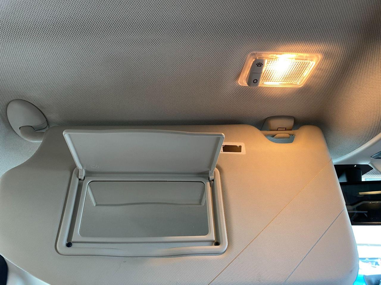 2018 Ford EcoSport SE+Apple Play+Heated Seats+Sunroof+ACCIDENT FREE - Photo #48