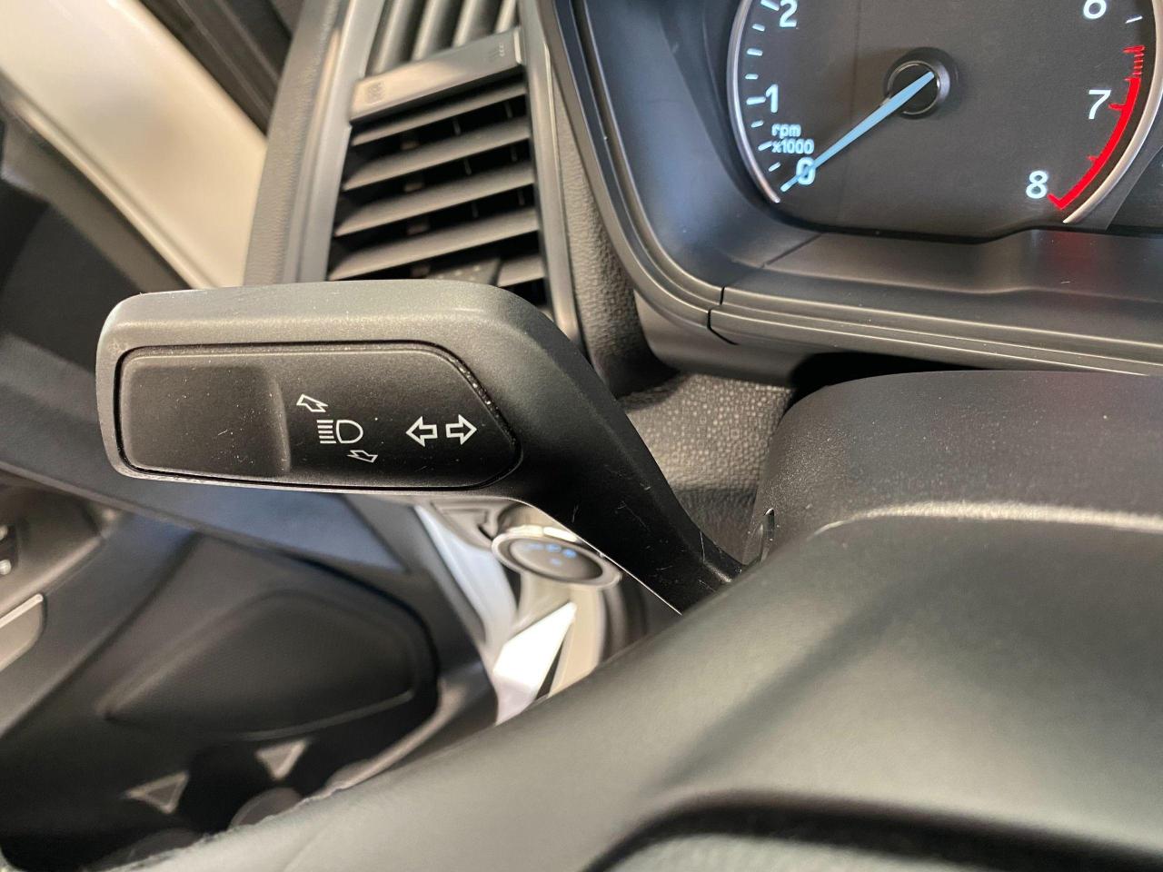 2018 Ford EcoSport SE+Apple Play+Heated Seats+Sunroof+ACCIDENT FREE - Photo #57