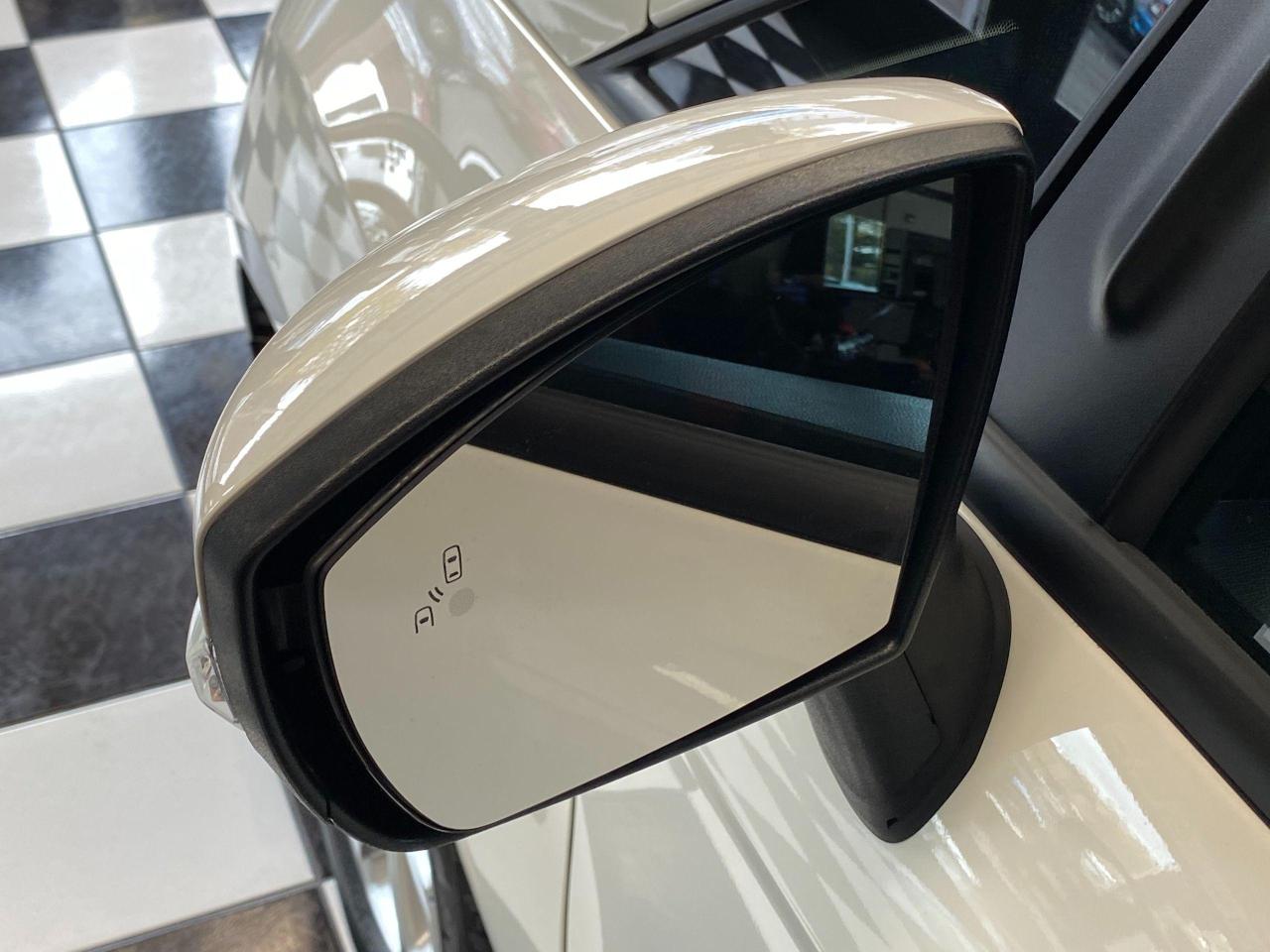 2018 Ford EcoSport SE+Apple Play+Heated Seats+Sunroof+ACCIDENT FREE - Photo #64