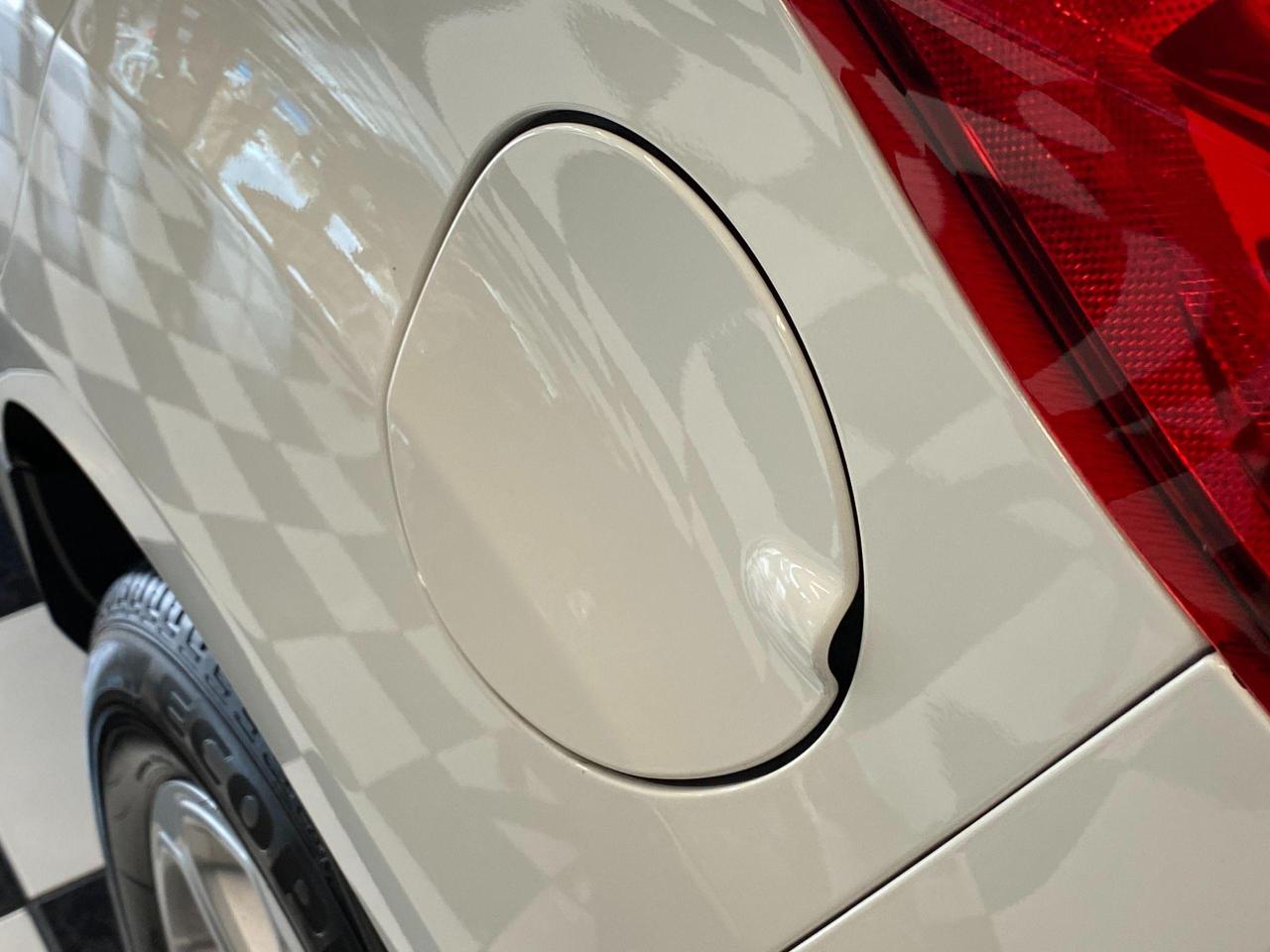 2018 Ford EcoSport SE+Apple Play+Heated Seats+Sunroof+ACCIDENT FREE - Photo #69