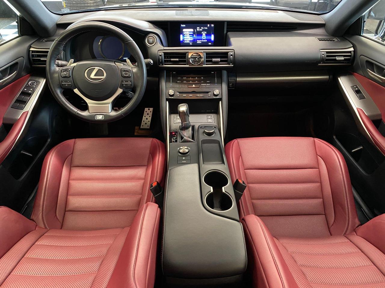 2018 Lexus IS IS300 AWD F SPORT+RedLeather+LaneKeep+ACCIDENT FRE - Photo #8
