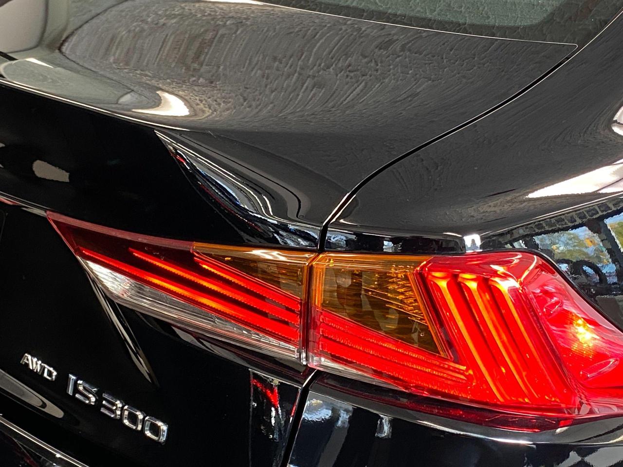 2018 Lexus IS IS300 AWD F SPORT+RedLeather+LaneKeep+ACCIDENT FRE Photo72