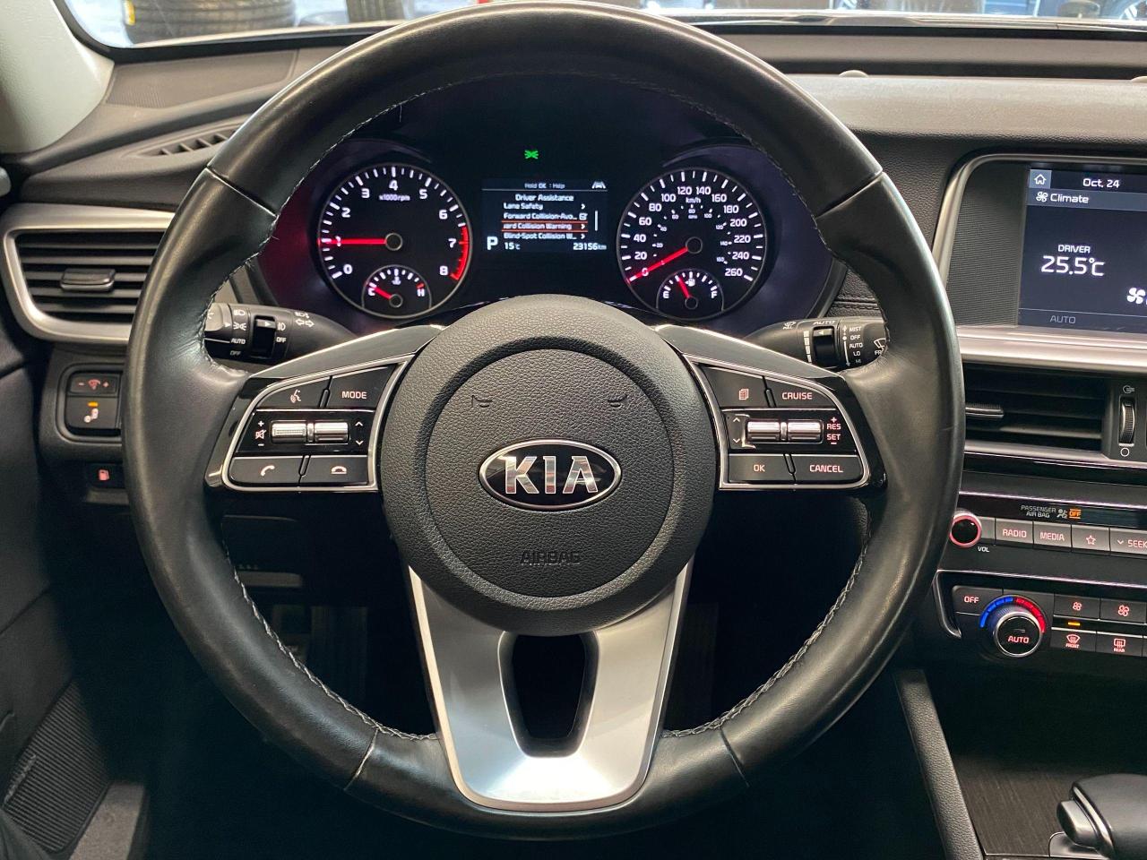 2019 Kia Optima EX Tech+CooledSeats+PanoRoof+Carplay+ACCIDENT FREE - Photo #9
