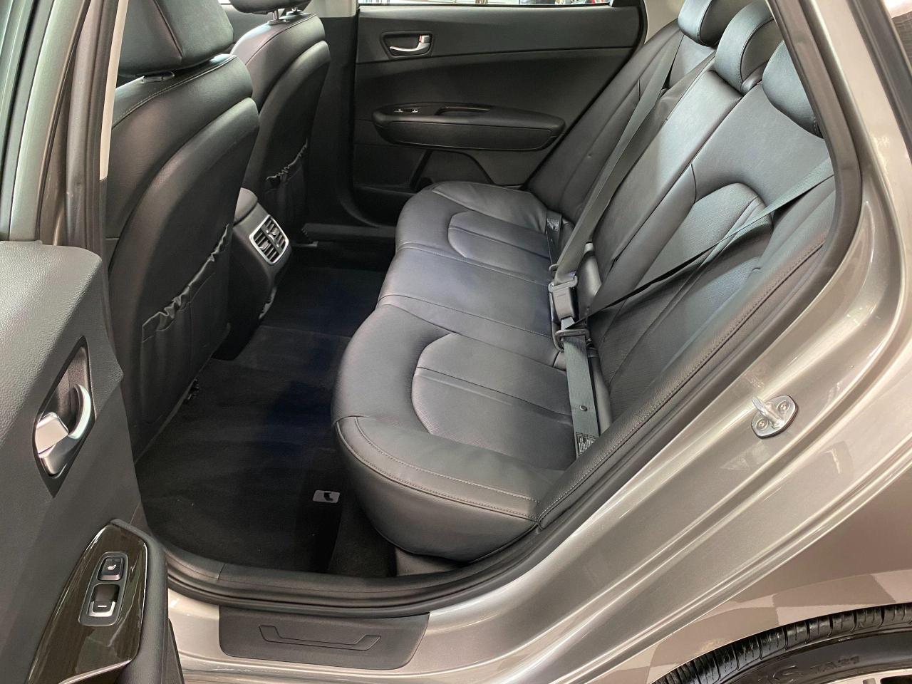 2019 Kia Optima EX Tech+CooledSeats+PanoRoof+Carplay+ACCIDENT FREE - Photo #25