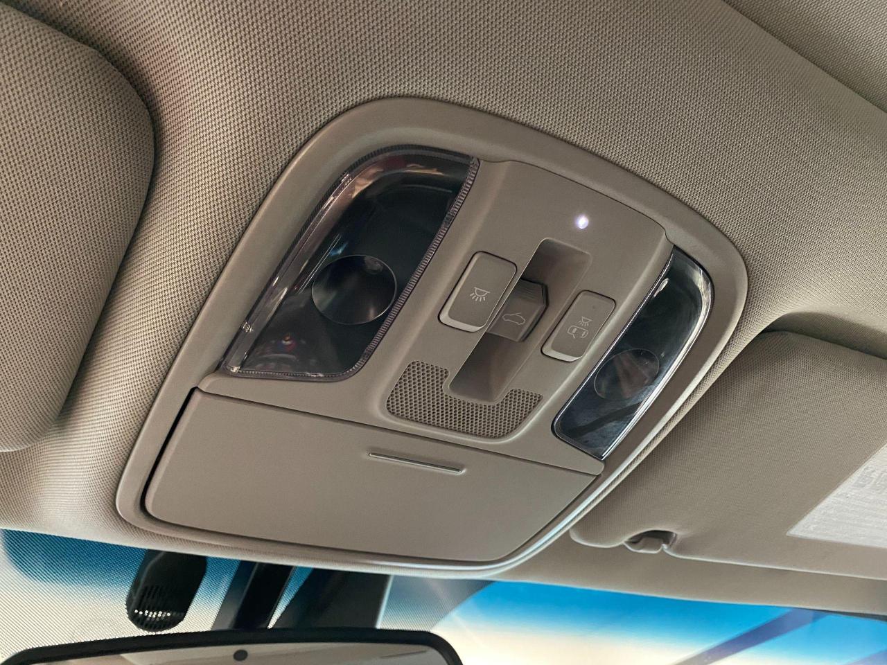 2019 Kia Optima EX Tech+CooledSeats+PanoRoof+Carplay+ACCIDENT FREE - Photo #54