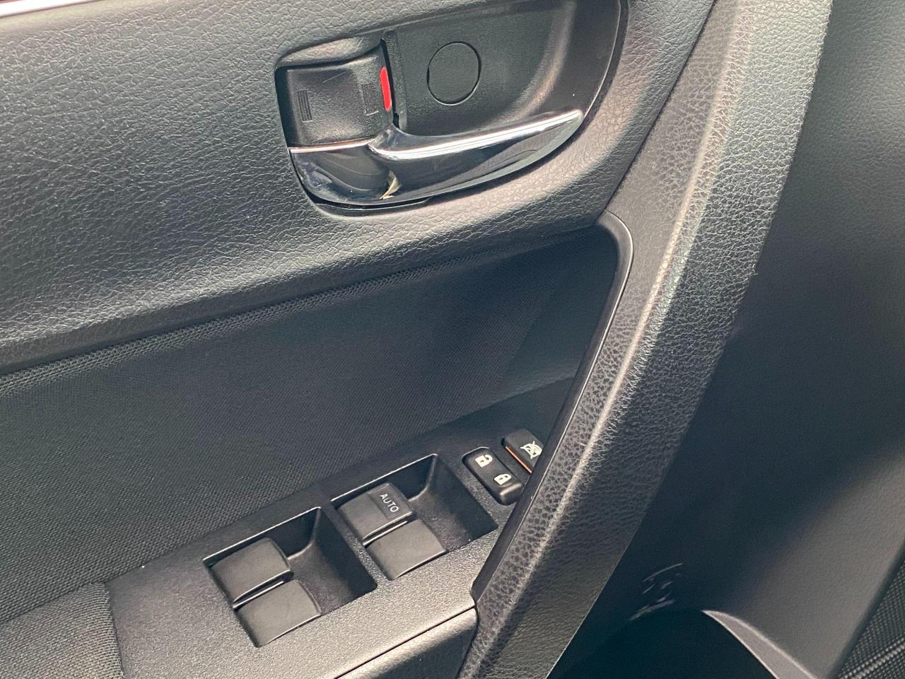 2018 Toyota Corolla LE+Toyota Sense+Adaptive Cruise+A/C+ACCIDENT FREE+ - Photo #35