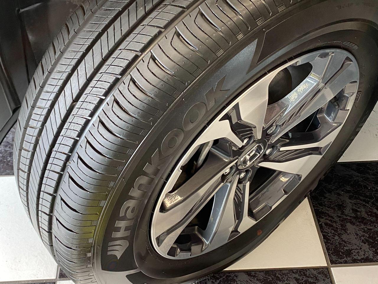 2018 Honda CR-V LX+AWD+Adaptive Cruise+LKA+Camera+Accident Free - Photo #11