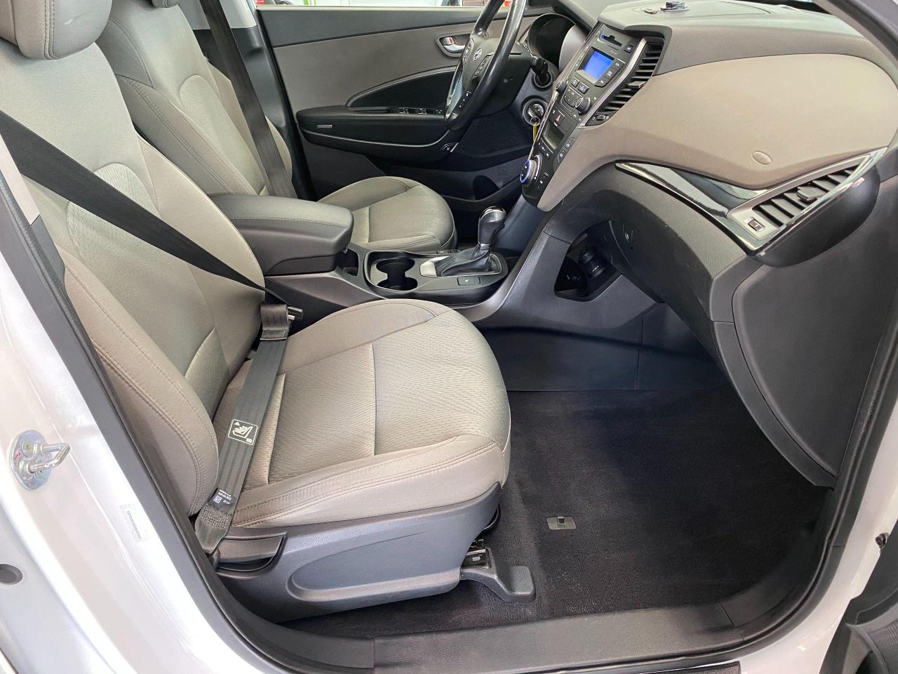 2013 Hyundai Santa Fe Premium+New Tires & Brakes+Sensors+Accident Free - Photo #21