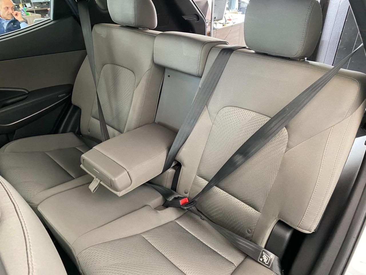 2013 Hyundai Santa Fe Premium+New Tires & Brakes+Sensors+Accident Free - Photo #24