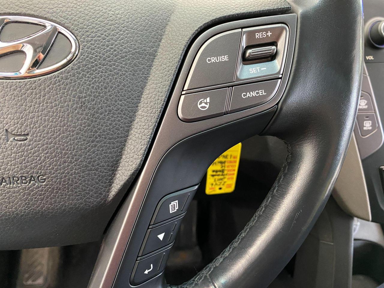 2013 Hyundai Santa Fe Premium+New Tires & Brakes+Sensors+Accident Free - Photo #33