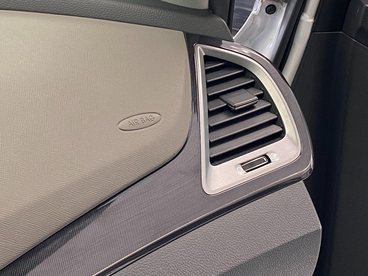 2013 Hyundai Santa Fe Premium+New Tires & Brakes+Sensors+Accident Free - Photo #46