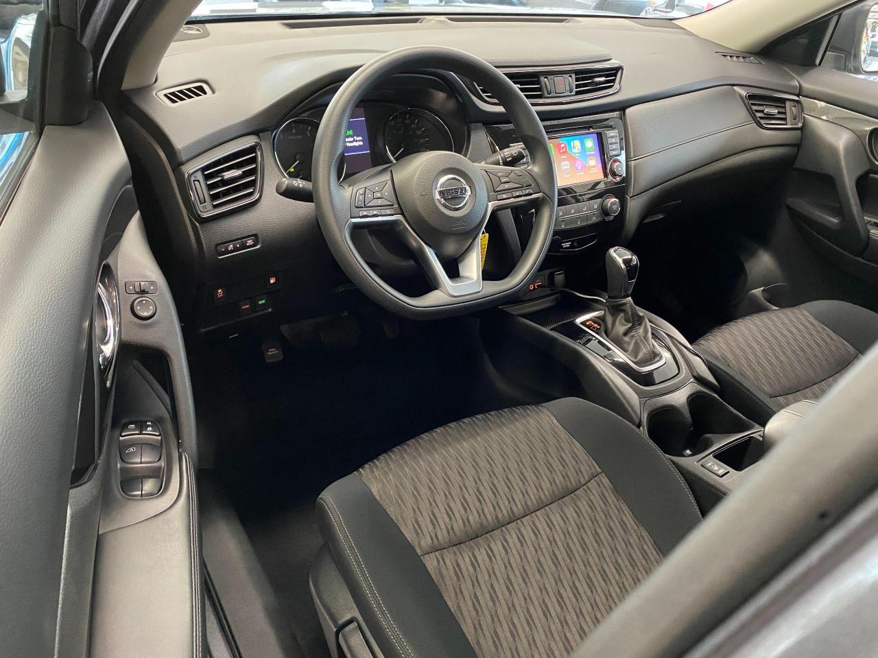 2018 Nissan Rogue S+Apple Play+Blind Spot+Camera+ACCIDENT FREE - Photo #17