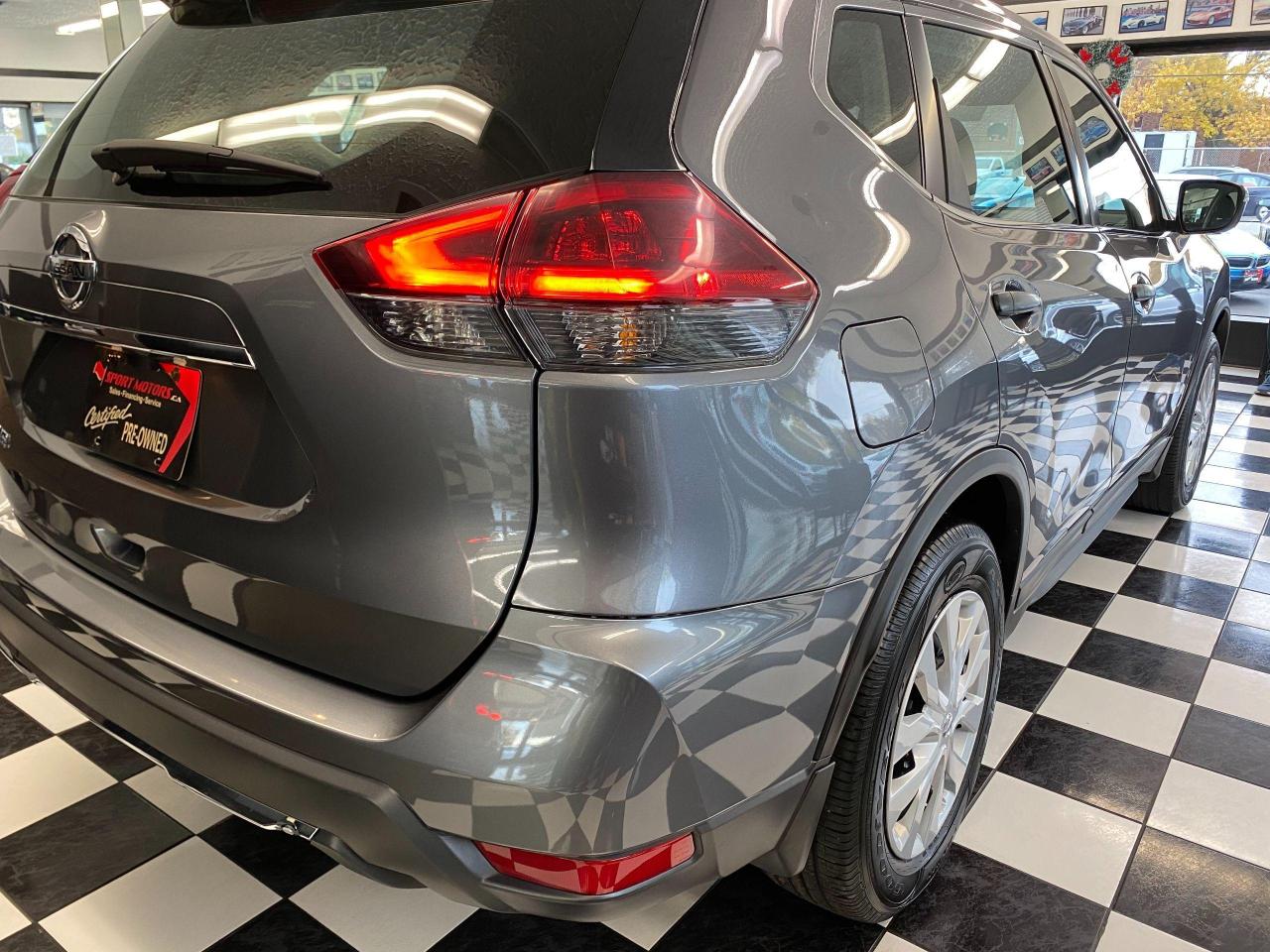 2018 Nissan Rogue S+Apple Play+Blind Spot+Camera+ACCIDENT FREE - Photo #41