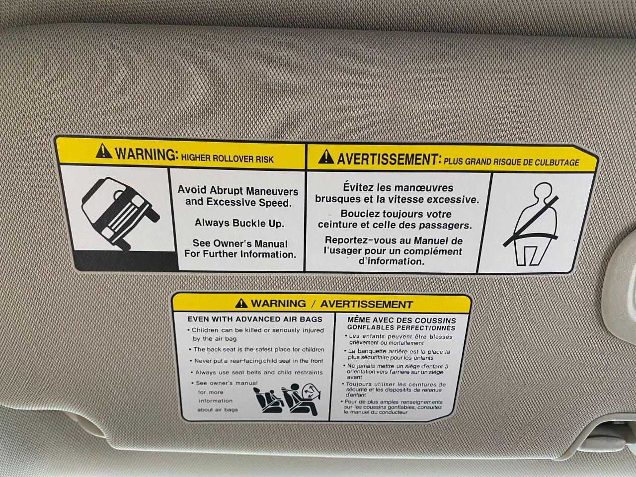 2018 Nissan Rogue S+Apple Play+Blind Spot+Camera+ACCIDENT FREE - Photo #46