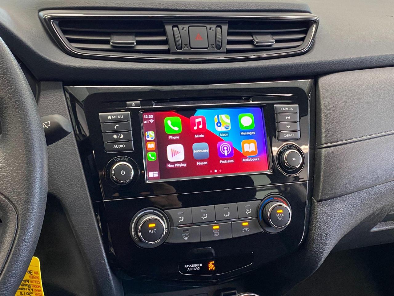 2018 Nissan Rogue S+Apple Play+Blind Spot+Camera+ACCIDENT FREE - Photo #10