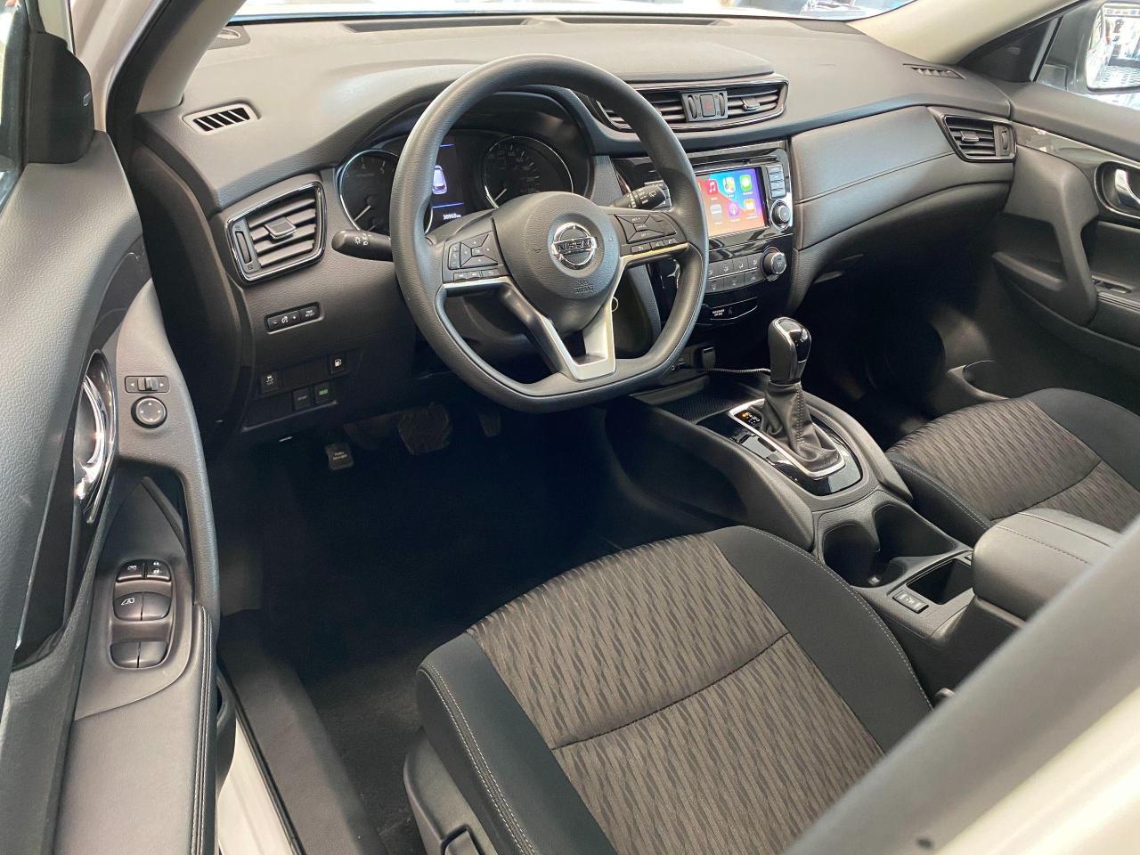 2018 Nissan Rogue S+Apple Play+Blind Spot+Camera+ACCIDENT FREE - Photo #16