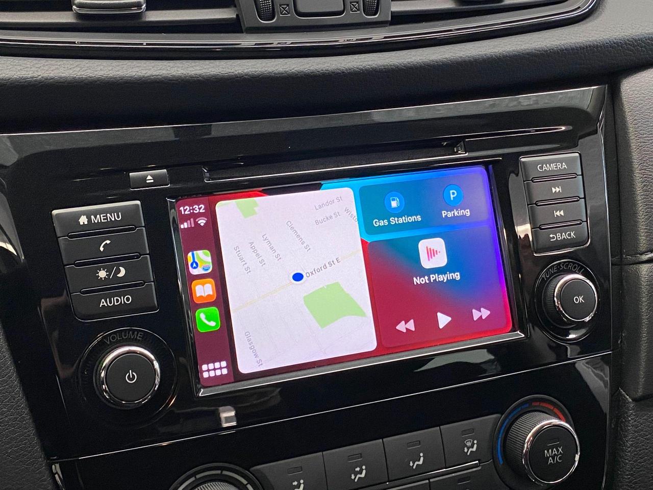 2018 Nissan Rogue S+Apple Play+Blind Spot+Camera+ACCIDENT FREE - Photo #28