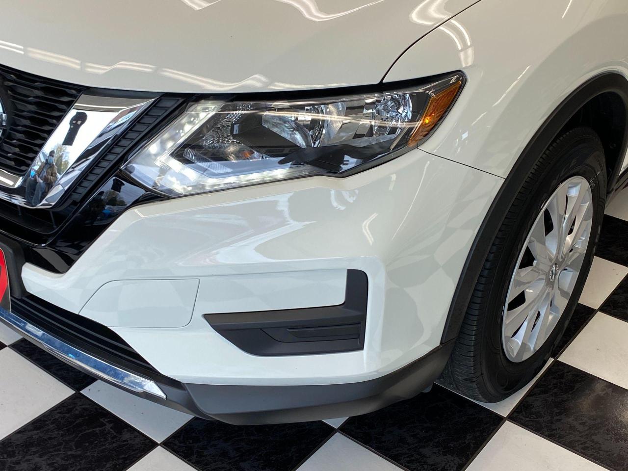 2018 Nissan Rogue S+Apple Play+Blind Spot+Camera+ACCIDENT FREE - Photo #38