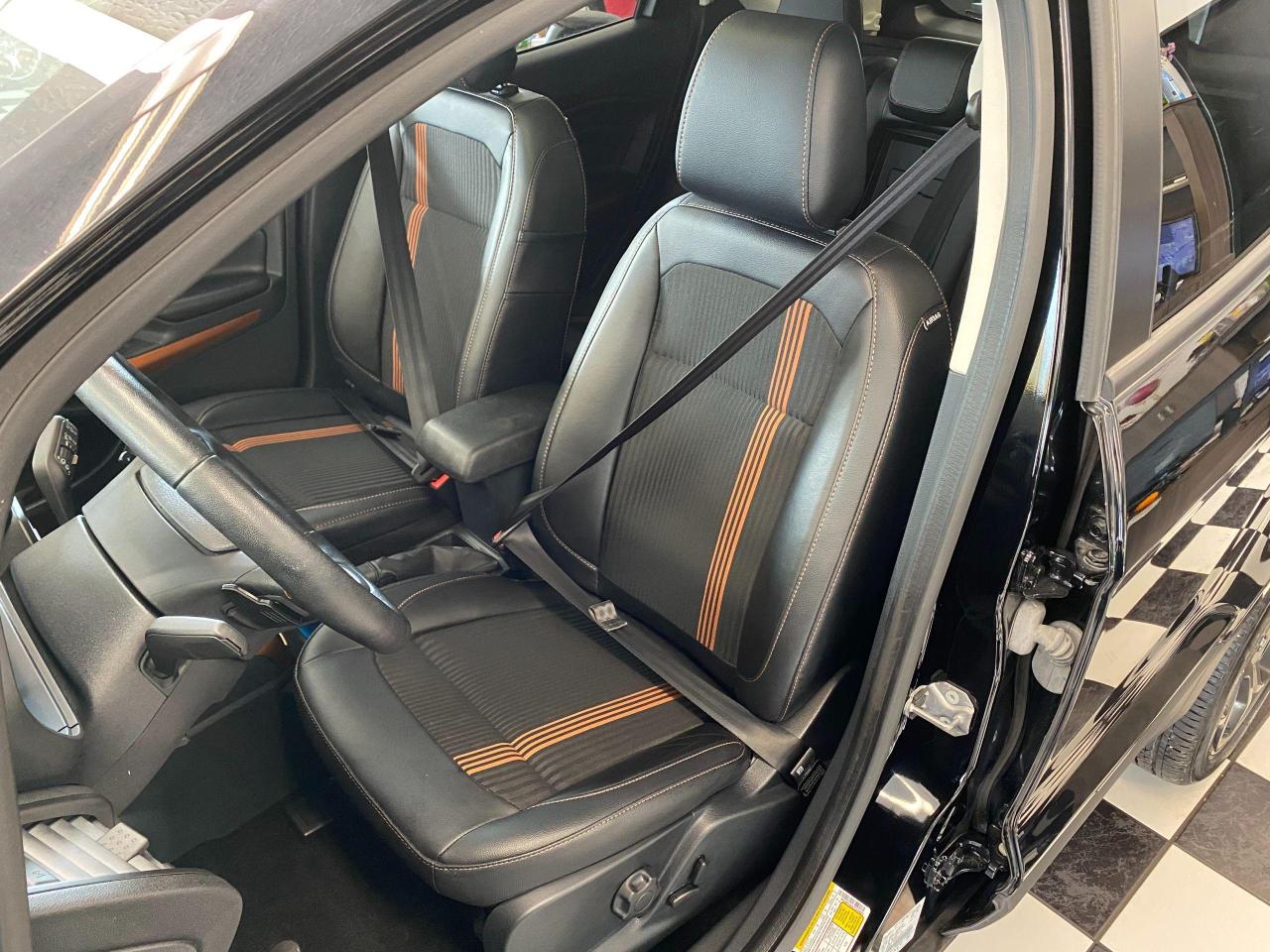 2018 Ford EcoSport SES+4WD+Sunroof+Nav+GPS+Accident Free - Photo #21