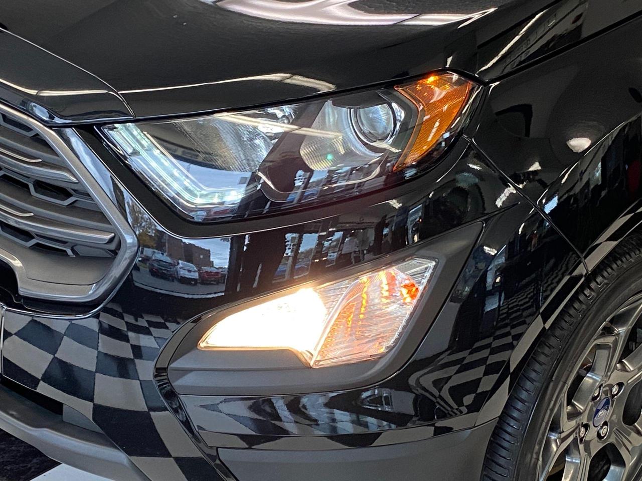 2018 Ford EcoSport SES+4WD+Sunroof+Nav+GPS+Accident Free - Photo #41
