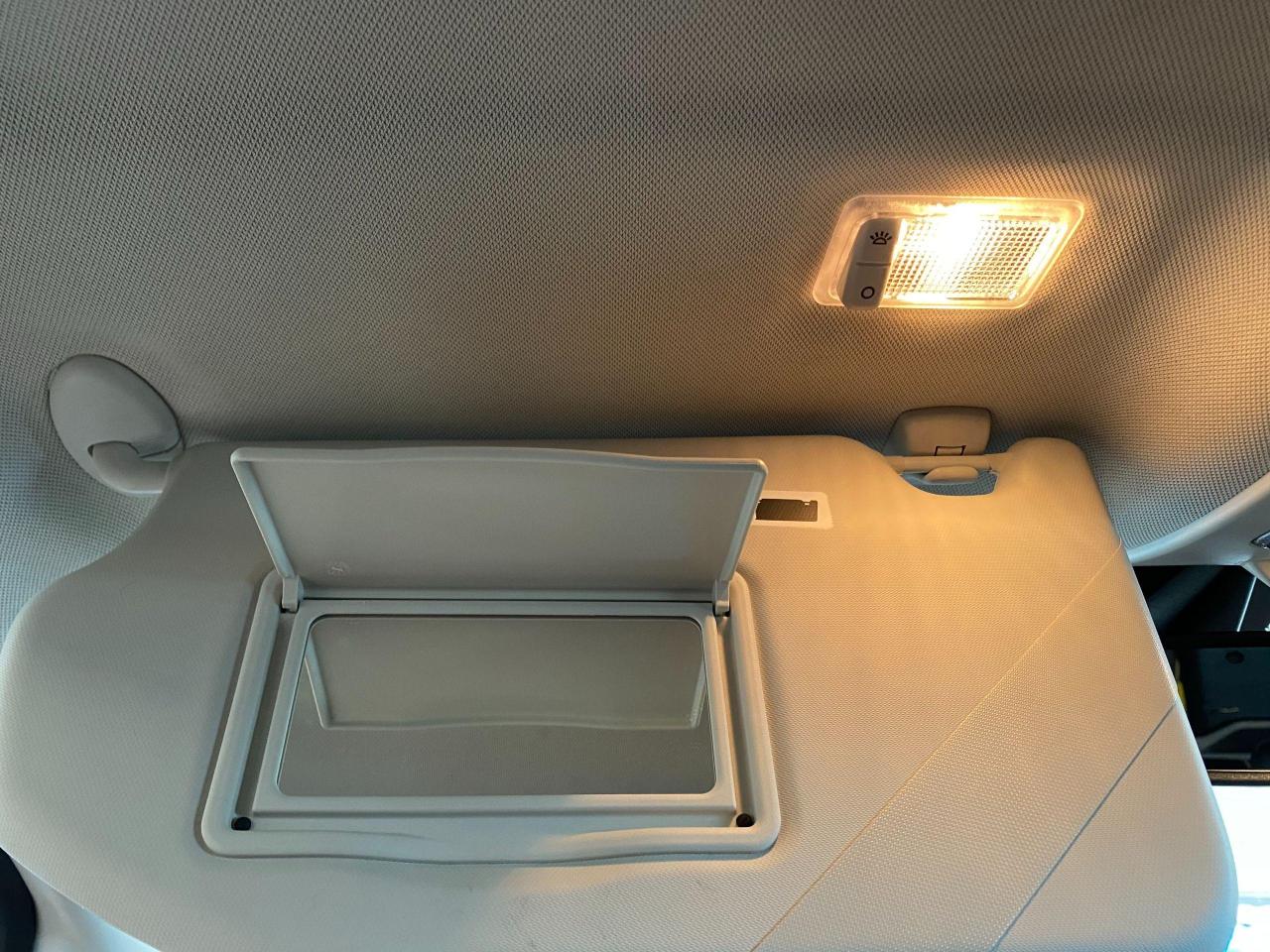 2018 Ford EcoSport SES+4WD+Sunroof+Nav+GPS+Accident Free - Photo #51