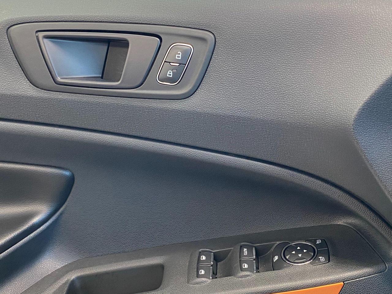 2018 Ford EcoSport SES+4WD+Sunroof+Nav+GPS+Accident Free - Photo #60
