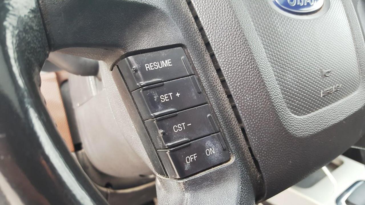 2008 Ford Escape XLT / Certified / Warranty Photo