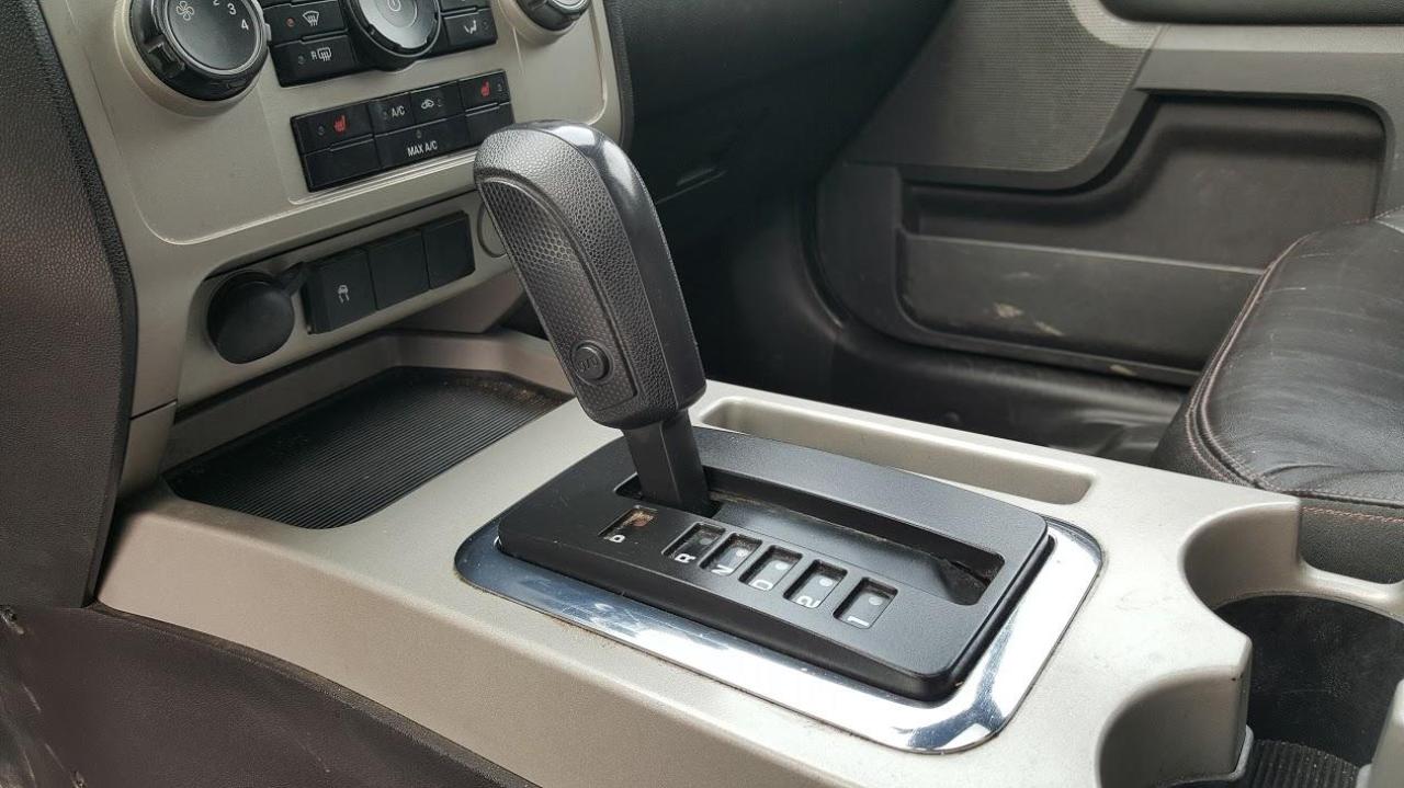 2008 Ford Escape XLT / Certified / Warranty Photo