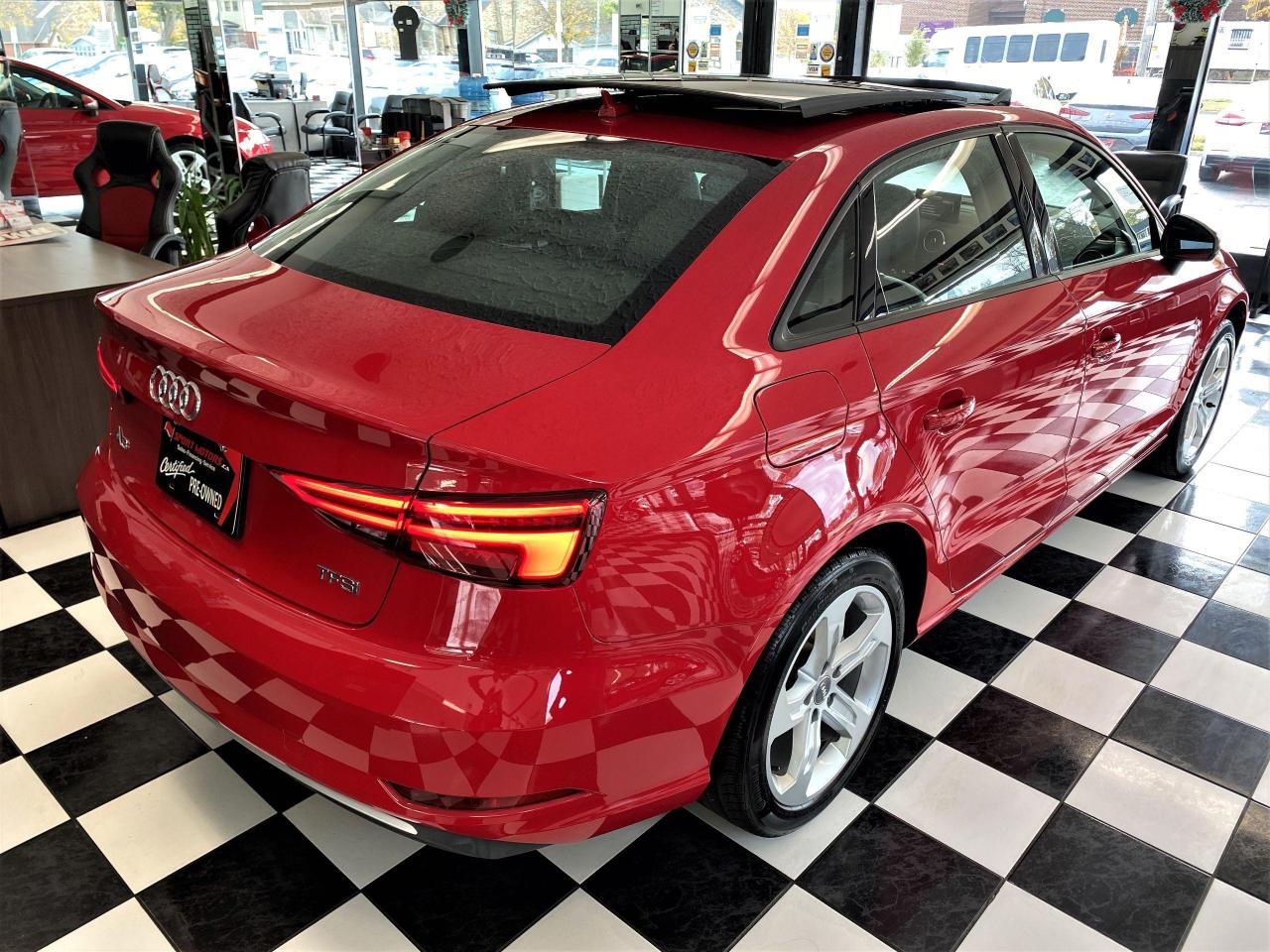 2018 Audi A3 TFSI S-Tronic+Pano Roof+Apple Play+ACCIDENT FREE - Photo #4