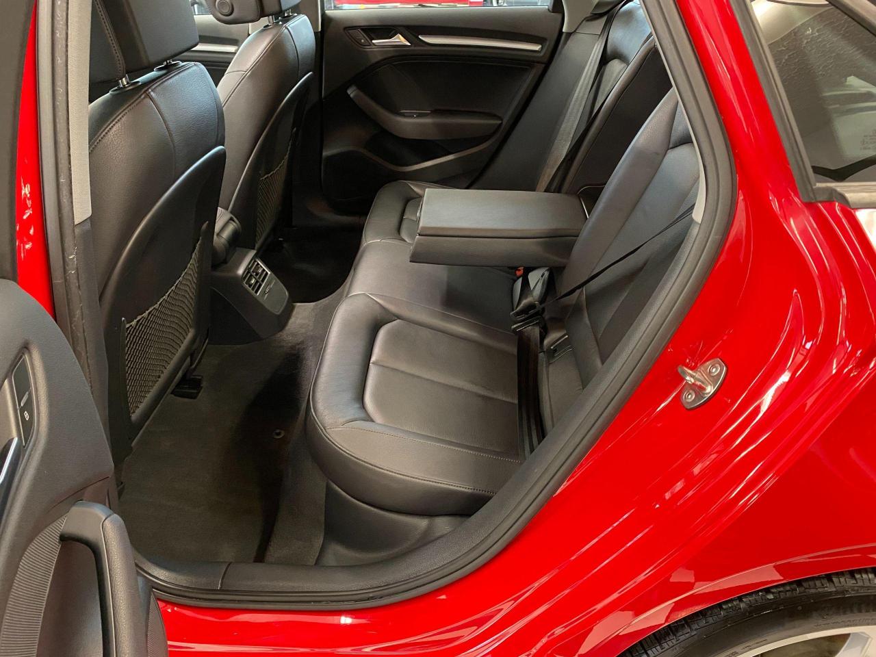 2018 Audi A3 TFSI S-Tronic+Pano Roof+Apple Play+ACCIDENT FREE - Photo #23