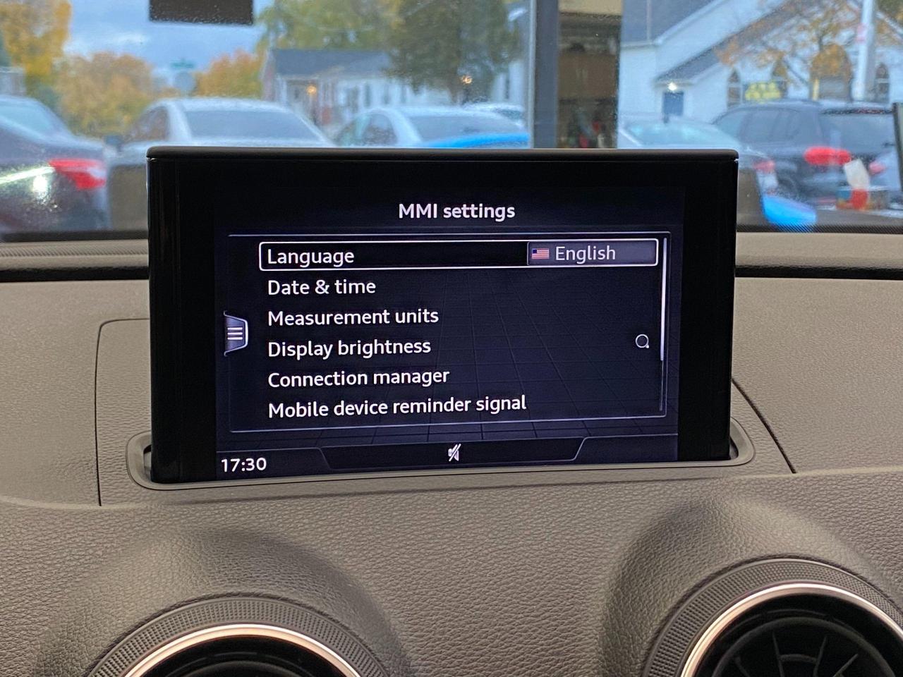 2018 Audi A3 TFSI S-Tronic+Pano Roof+Apple Play+ACCIDENT FREE - Photo #32