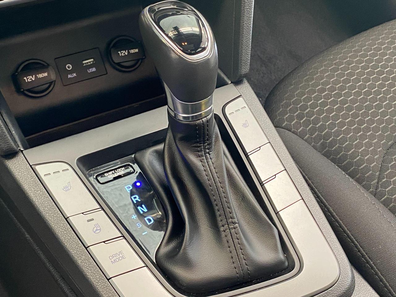 2019 Hyundai Elantra Preferred W/Sun & Safety PKG+Sunroof+ACCIDENT FREE - Photo #37