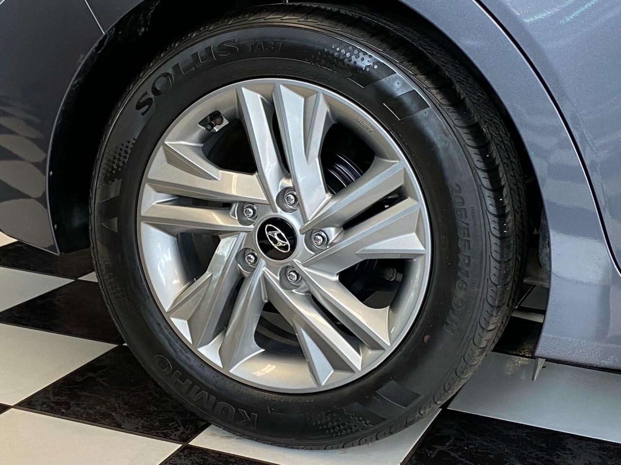 2019 Hyundai Elantra Preferred W/Sun & Safety PKG+Sunroof+ACCIDENT FREE - Photo #60