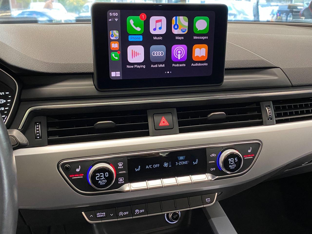 2017 Audi A4 Quattro+Apple Play+Roof+Xenons+ACCIDENT FREE - Photo #10